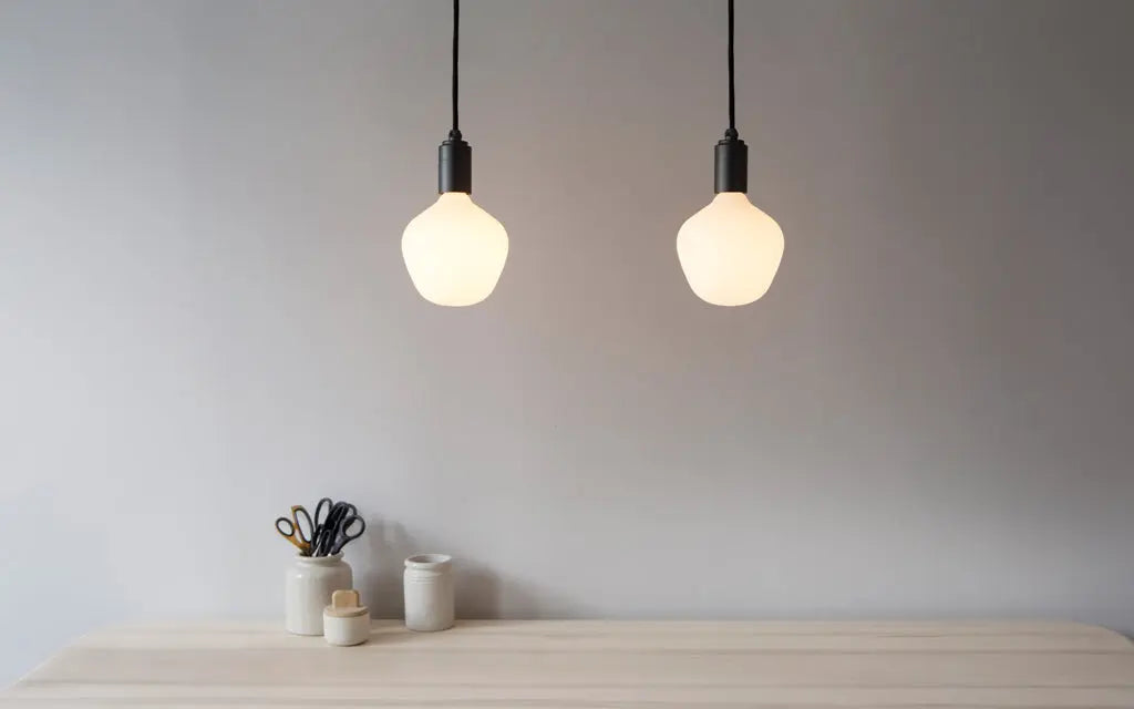 Enno Bulb Coombes & Gabbie