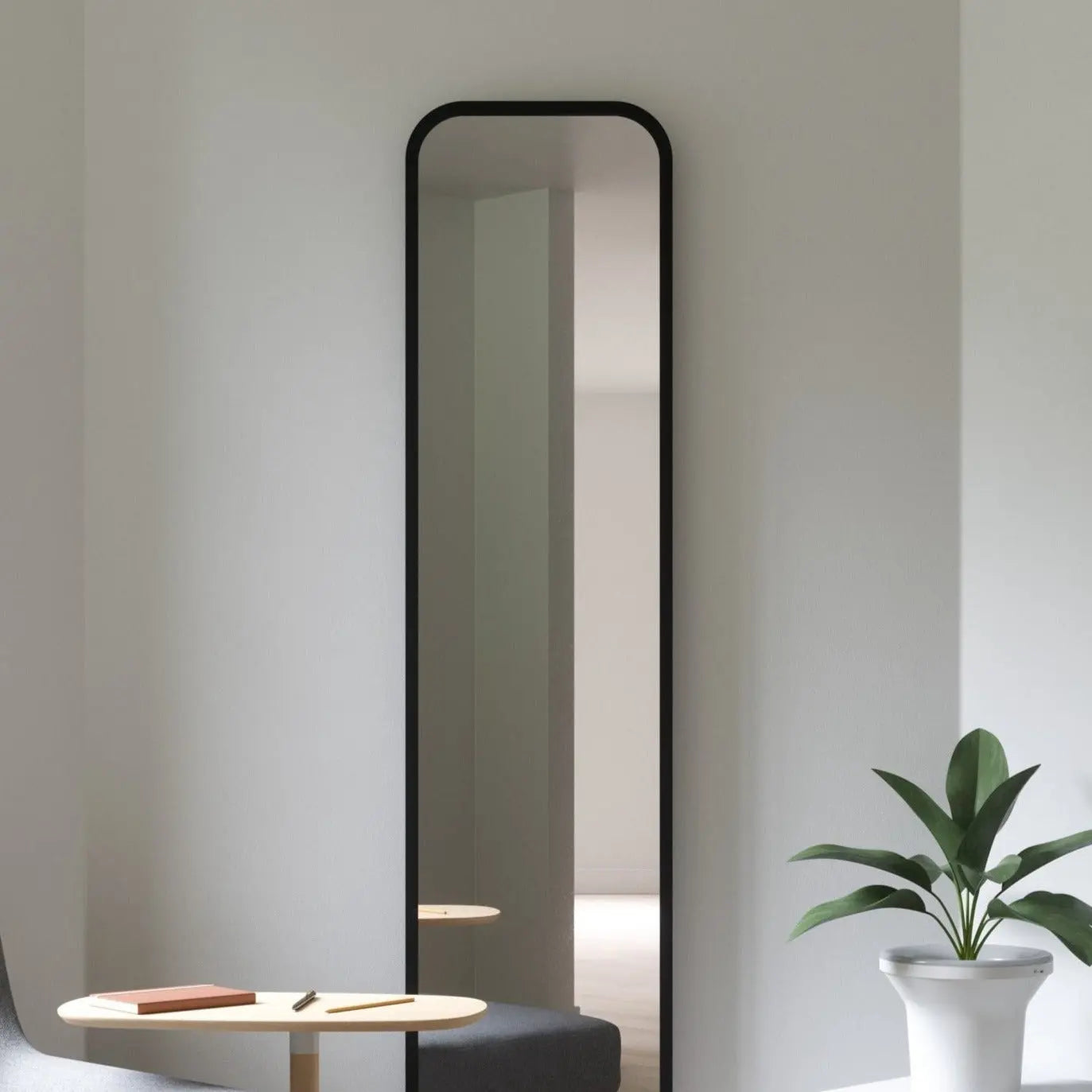 Hub Leaning Mirror Trade Brands