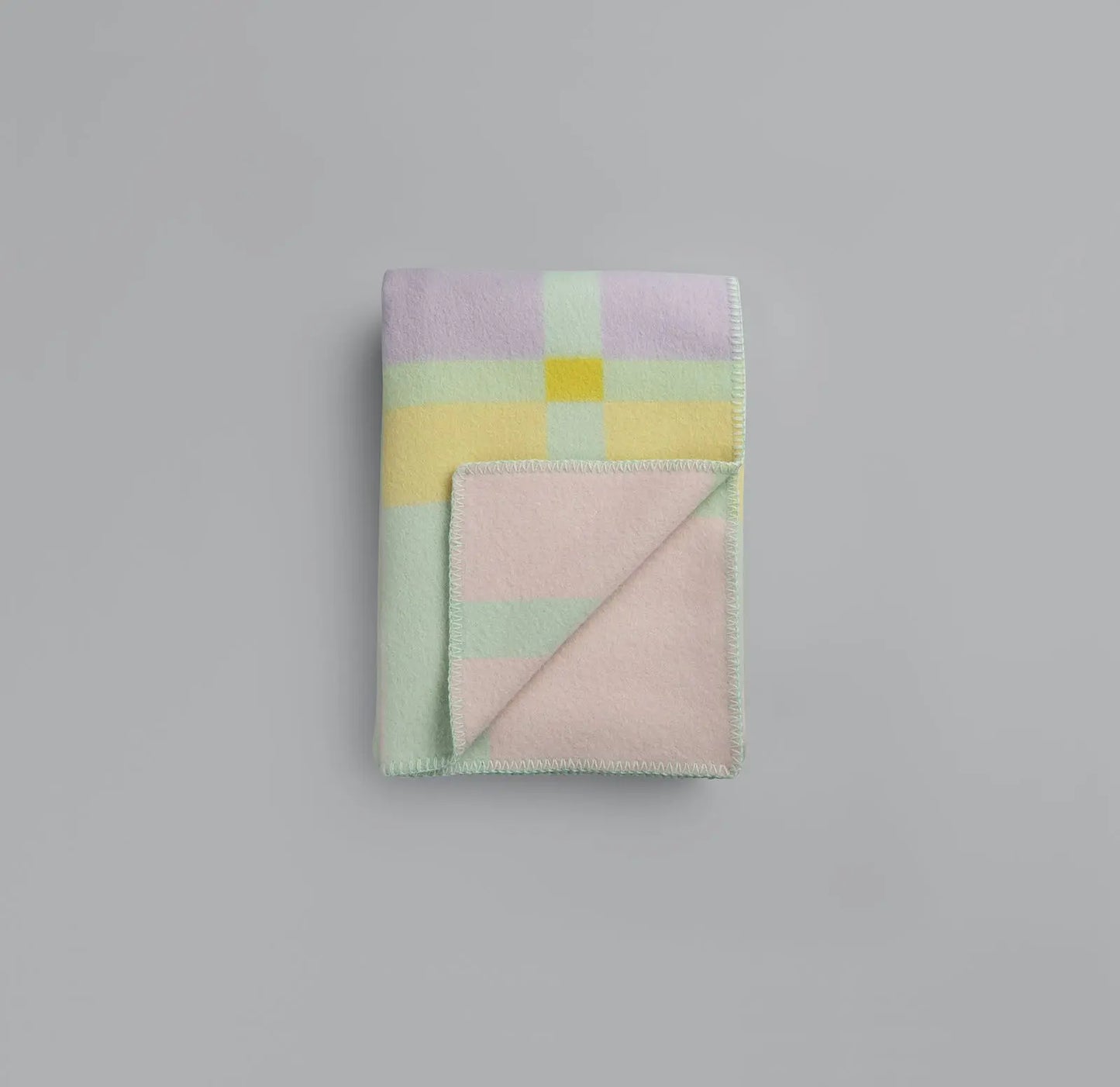Roros City Pastel throw Roros Tweed
