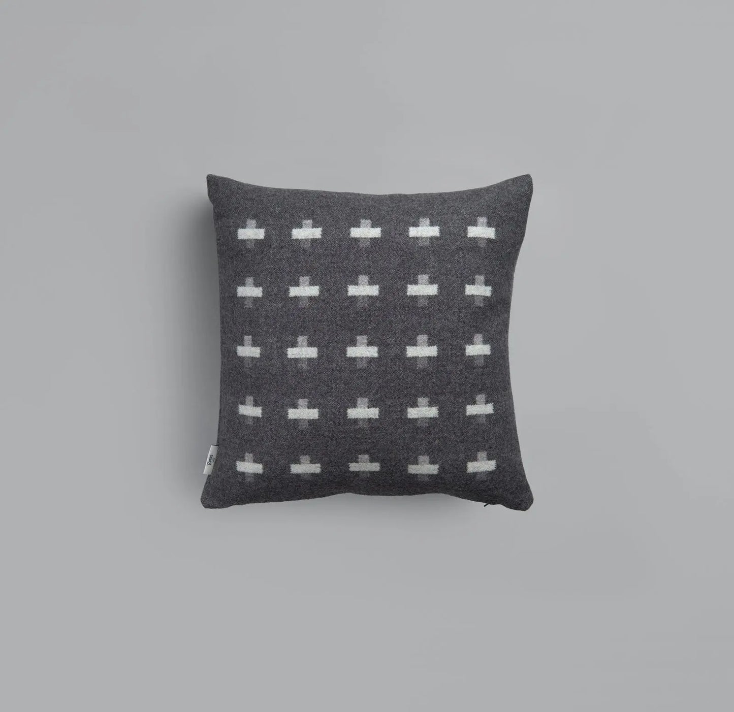 Roros Syndin Cushion Roros Tweed