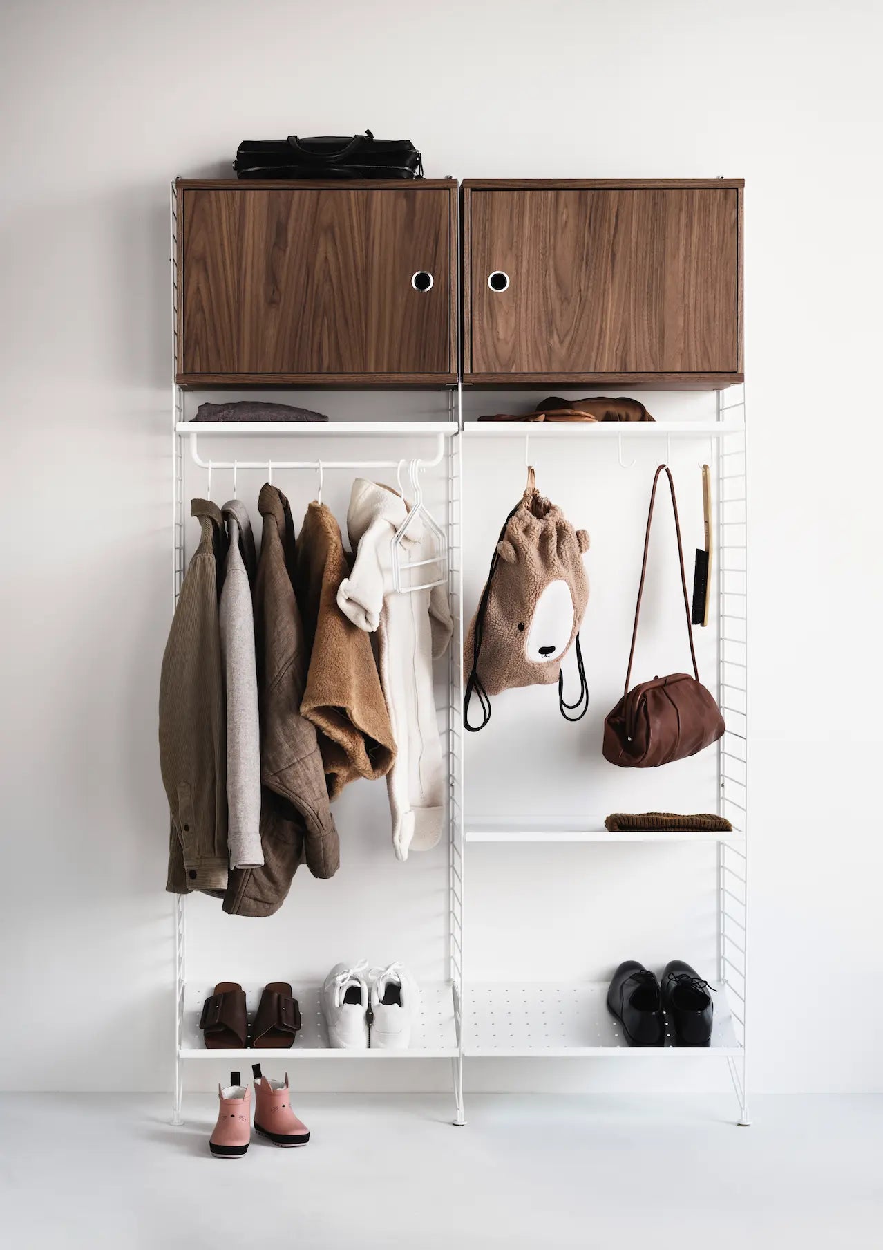 String System Wardrobe B String