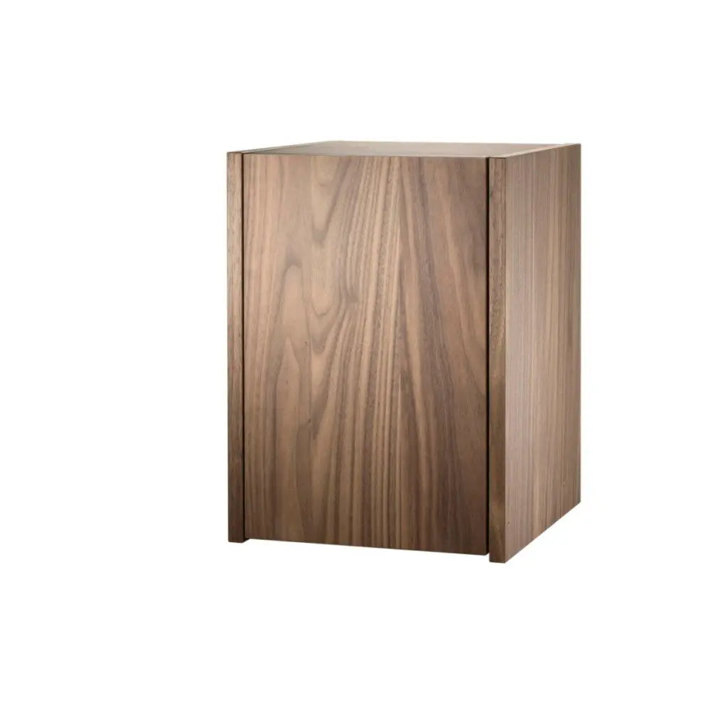 String-Tiny Cabinet String