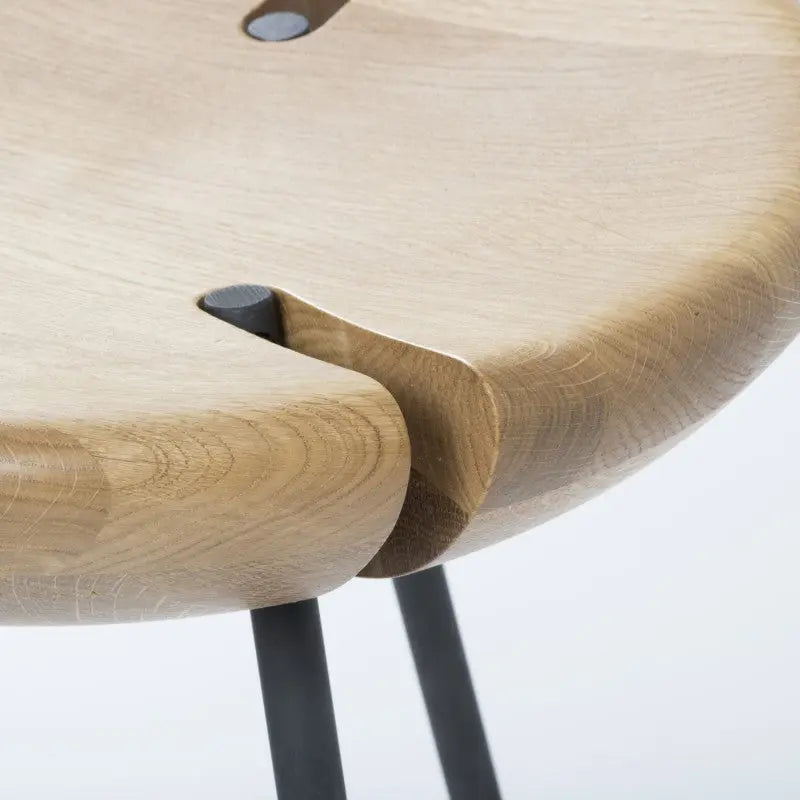 Tribo Stool Objekto